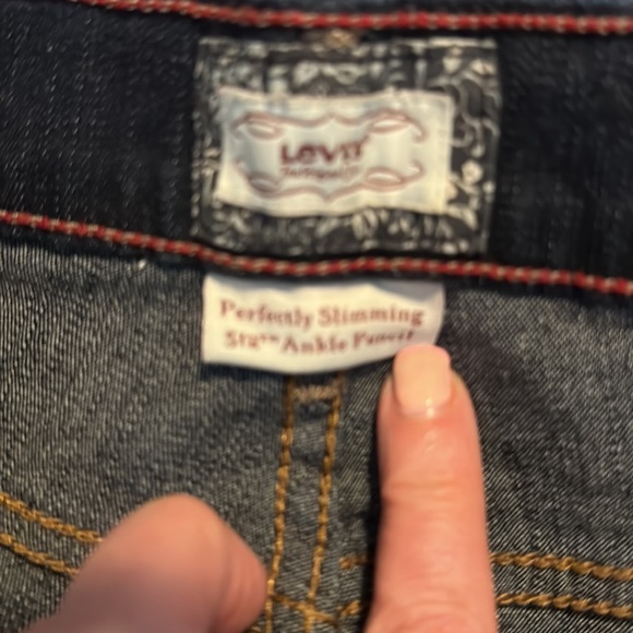 Levi’s 512 perfectly slimming ankle pencil jeans Size 16 - Picture 9 of 10